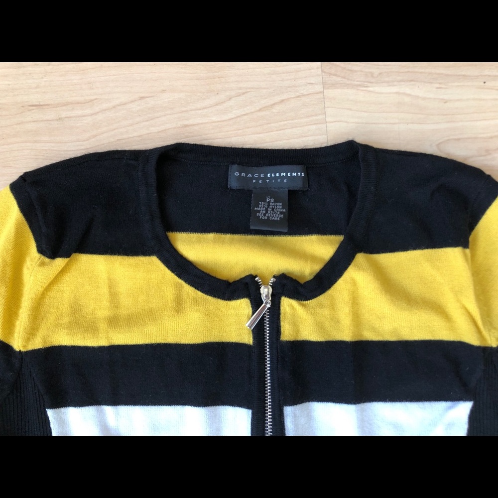 Colorblock Sweater - Picture 2 of 6